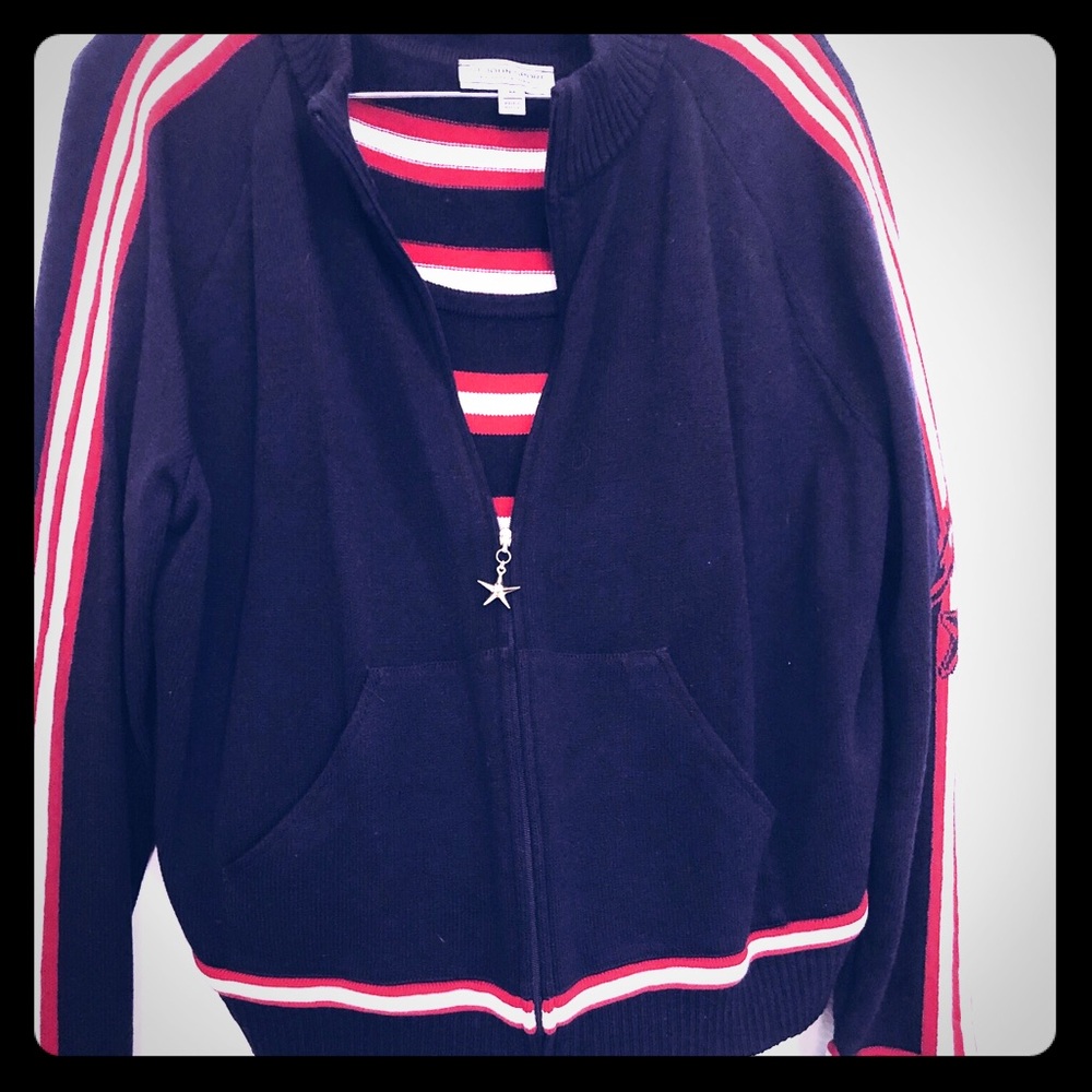 Vintage patriotic St. John knit sweater set